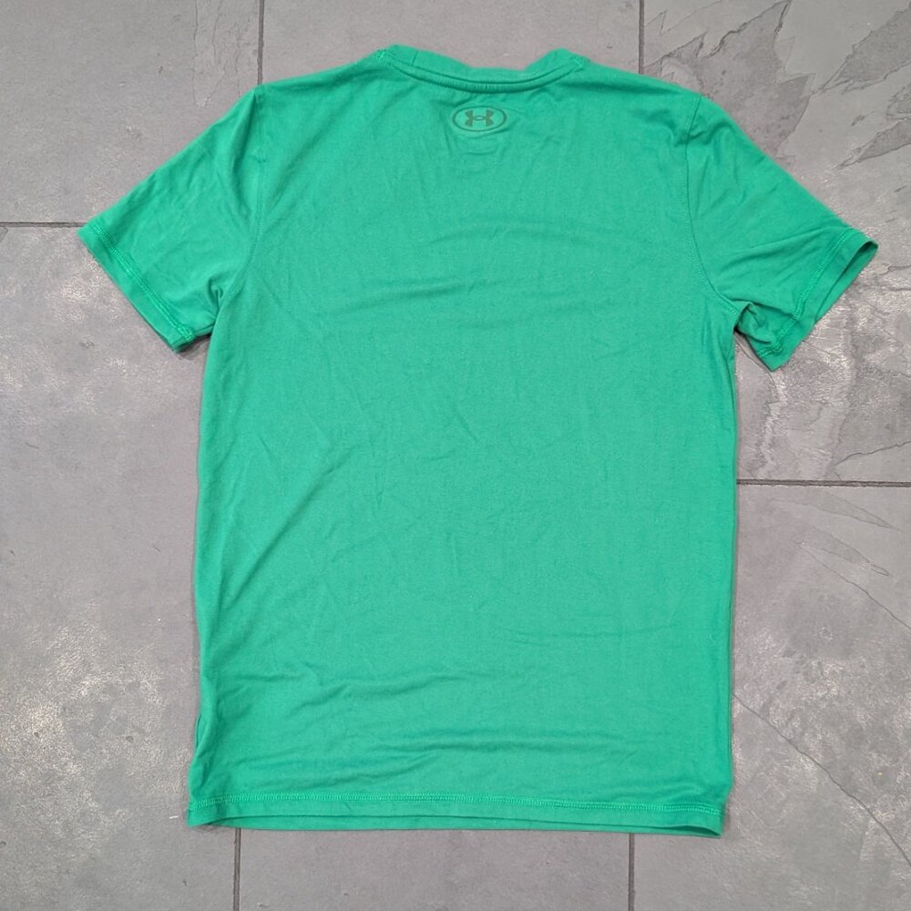 Youth UNDER ARMOUR Notre Dame Hockey Leprechaun NWT - Picture 2 of 6